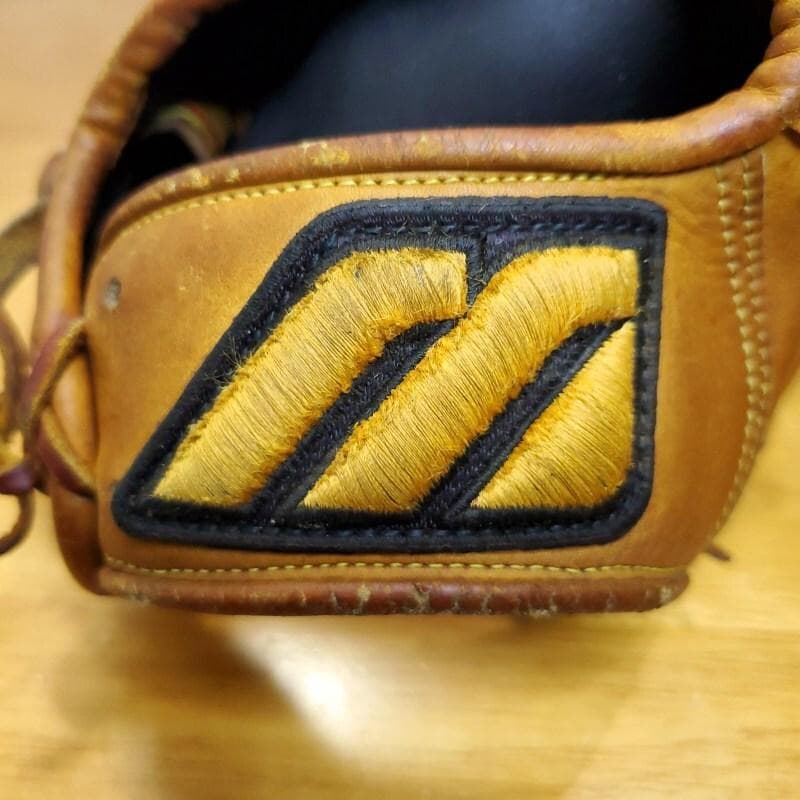 ミズノプロ 日本製 3Dテクノロジー 小指二本入れ 外野用 硬式グローブ