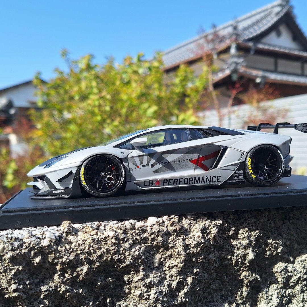 アオシマ1/24 ムルシエラゴ アヴェンタドール 零戦(専用品)