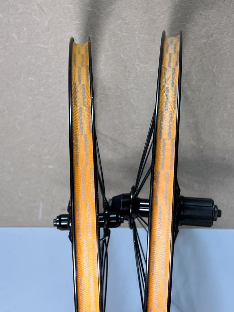 DAHONダホン WTB ETRTO 406X15C 前面と背面 ホイール