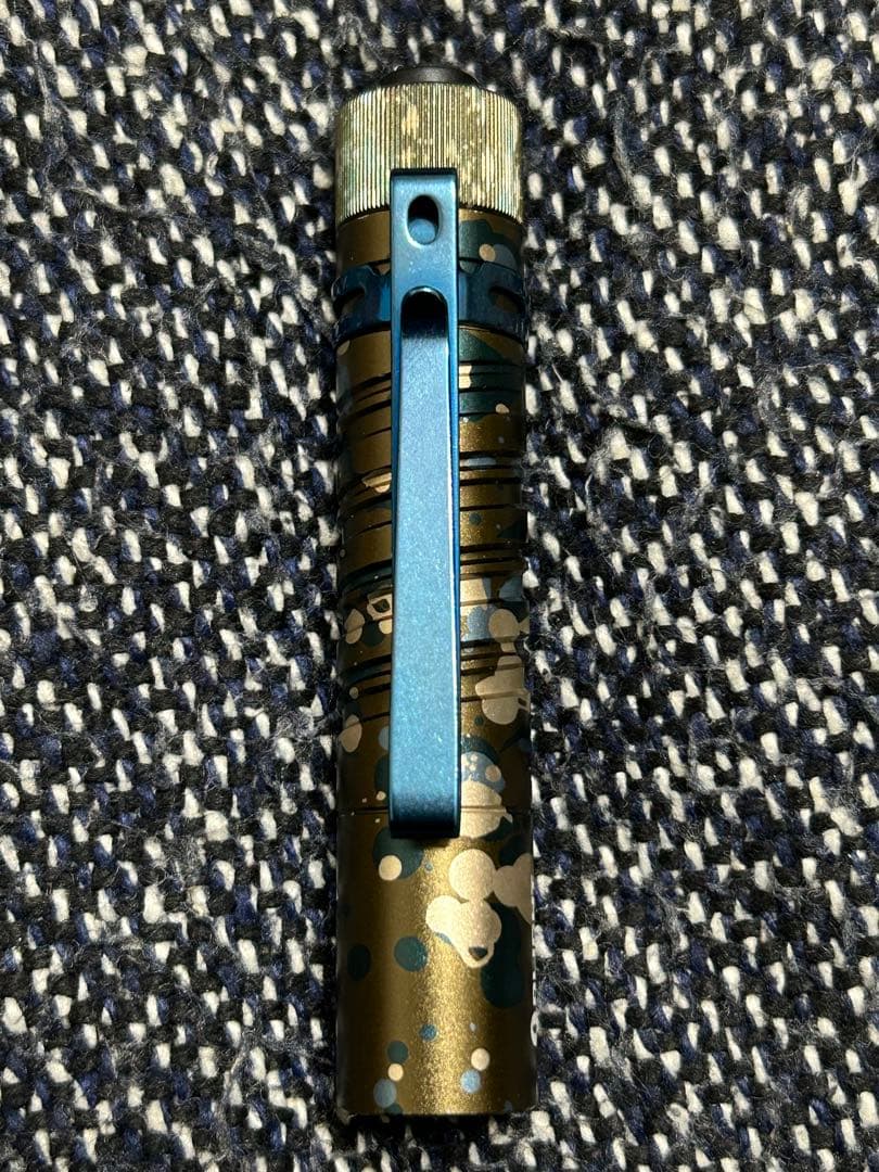 OLIGHT (オーライト) i5T EOS カモフラージュ