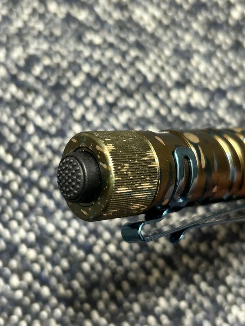 OLIGHT (オーライト) i5T EOS カモフラージュ