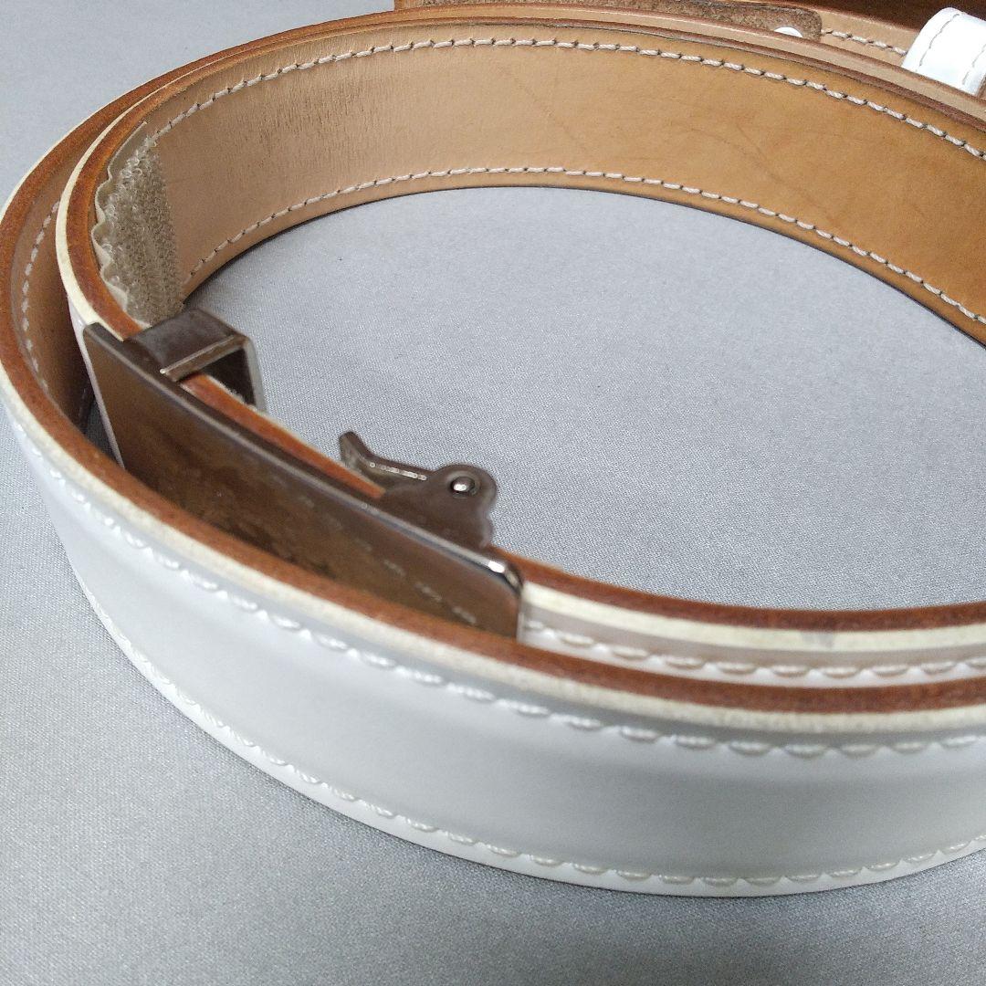 ま*ん様 白色ベルト　帯革