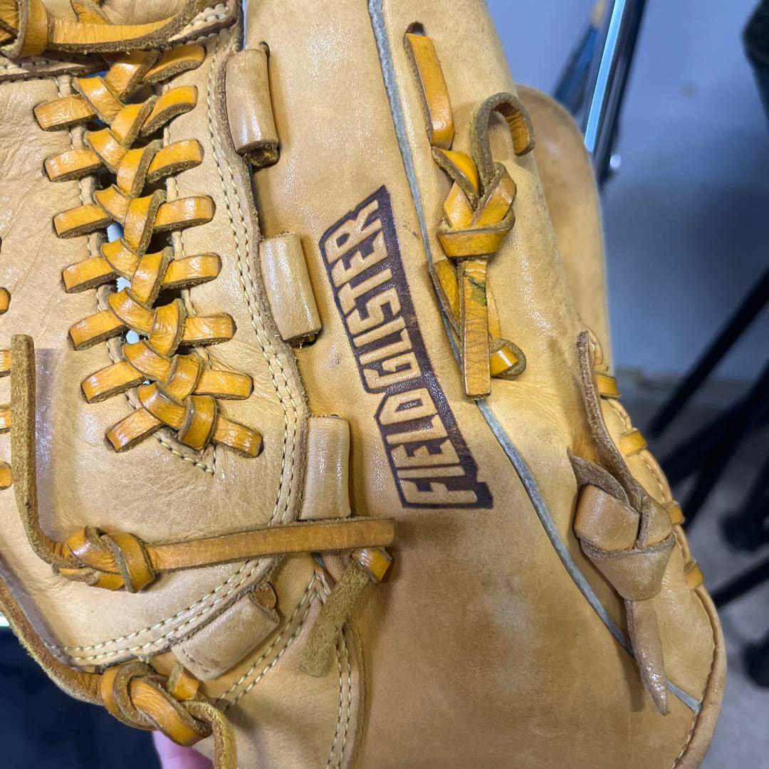 Mizuno Field Glister グローブ ブラウン右利き用