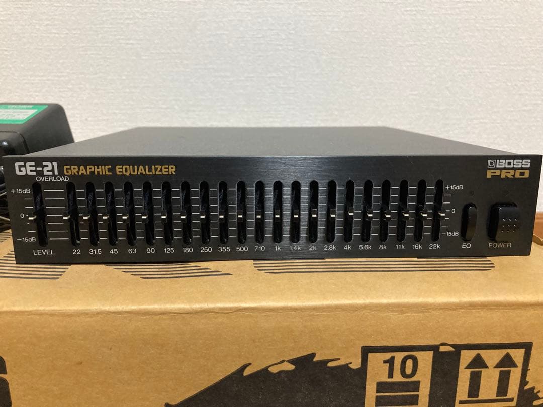 BOSS GE-21 グラフィックイコライザー