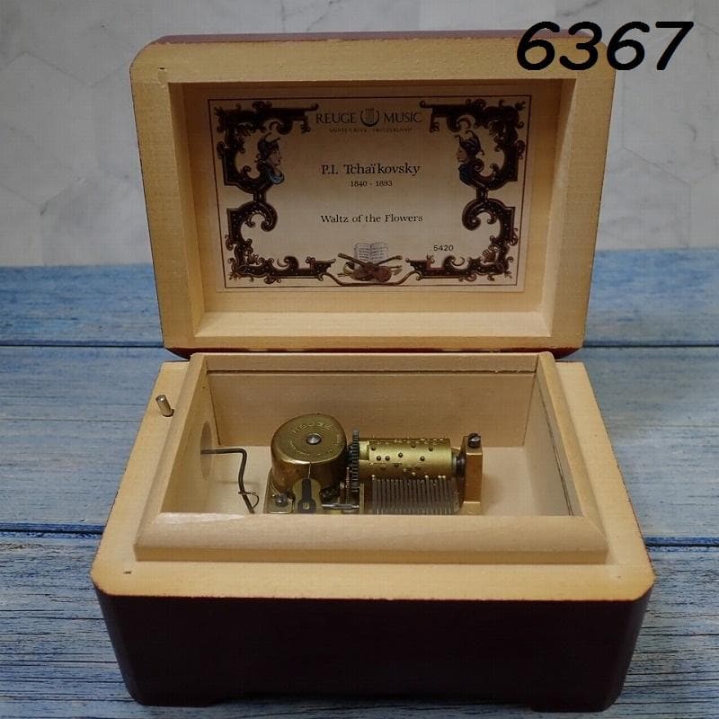 RU-6367 リュージュ　オルゴール　チャイコフスキー　動作品