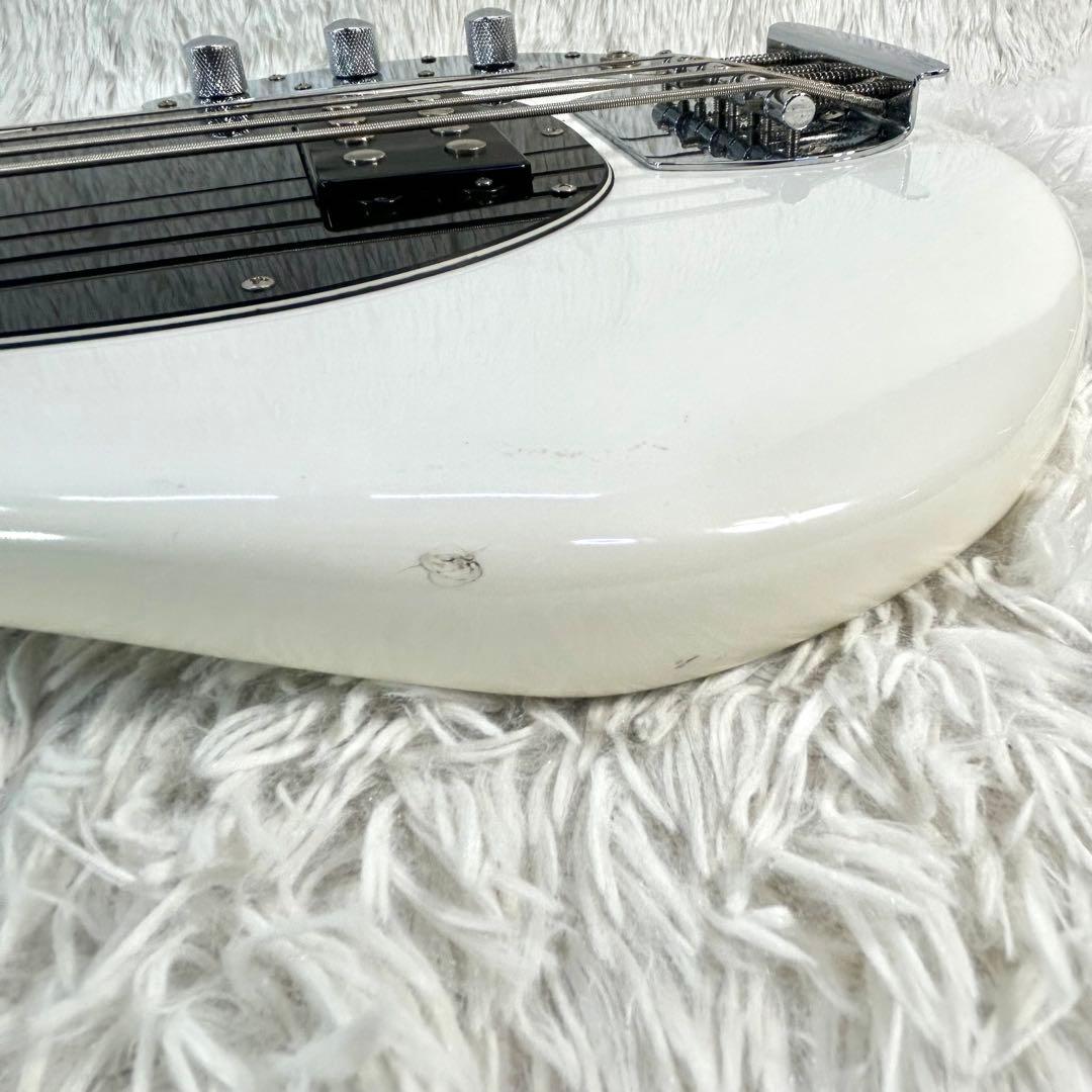 Sterling by MusicMan Ray4 スティングレイベース