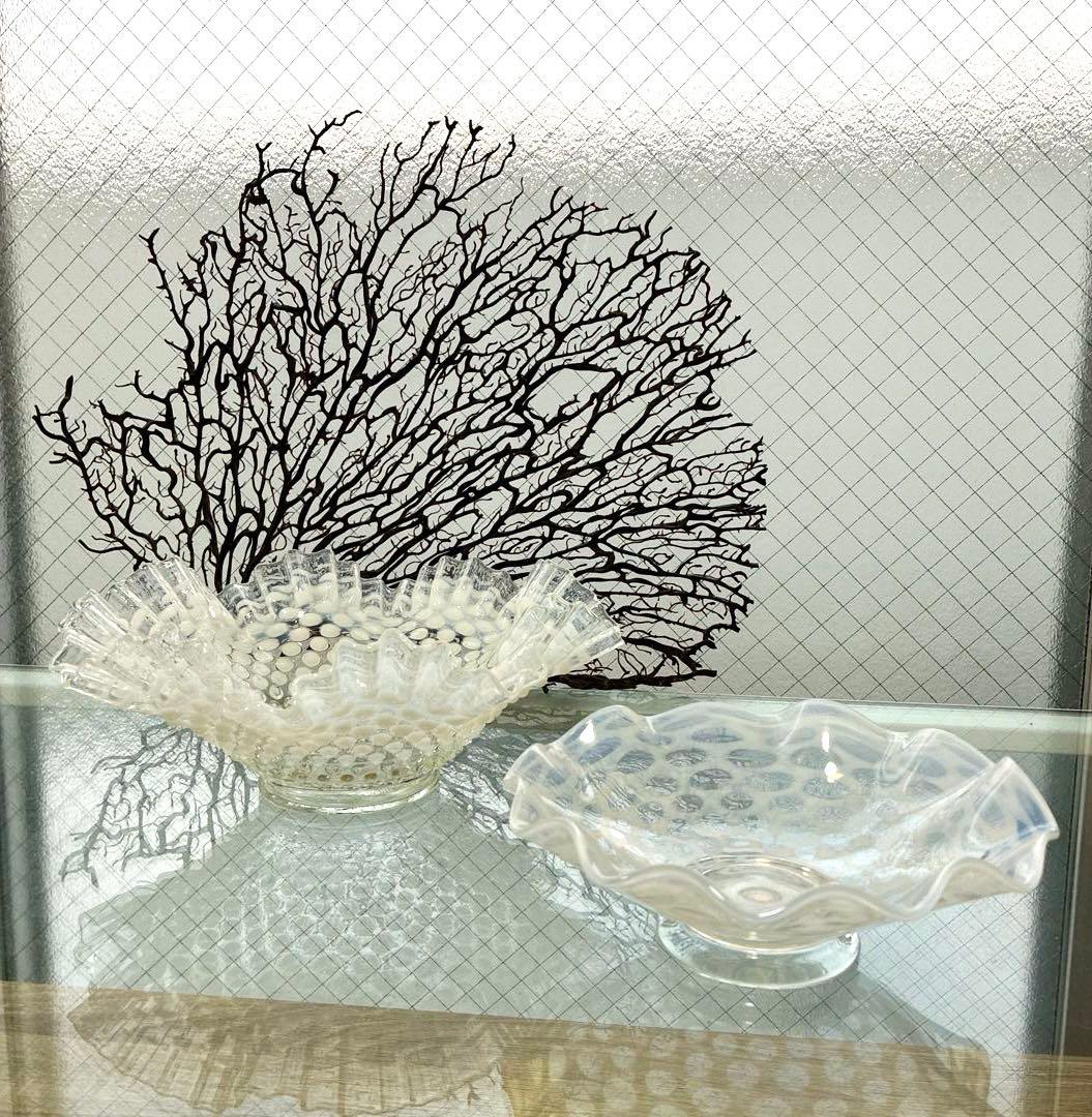 骨董　時代ガラス　フリル　水玉紋　乳白色　オパールセント 氷皿　プレート１客