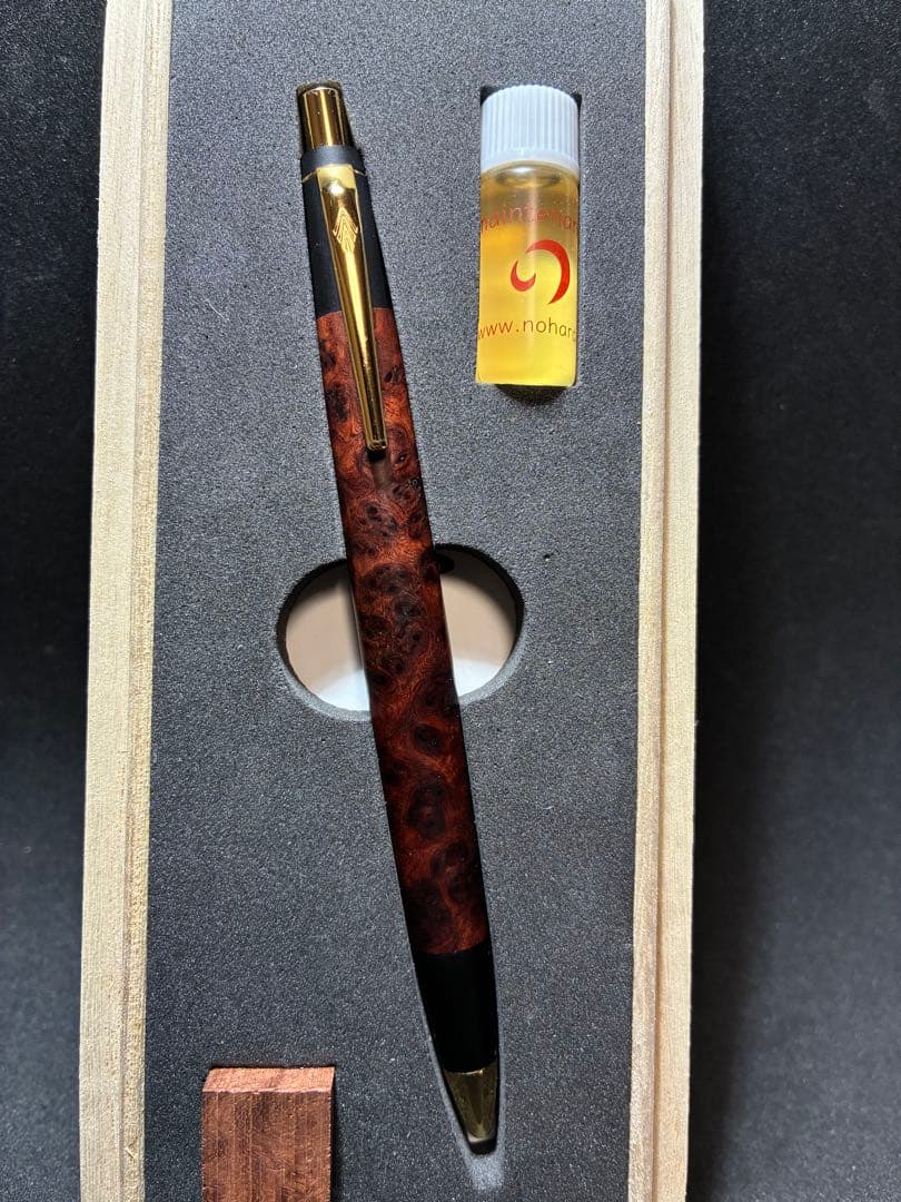 シ*ん様 特上花梨瘤　ゴールドシャーペン0.5mm 野原工芸