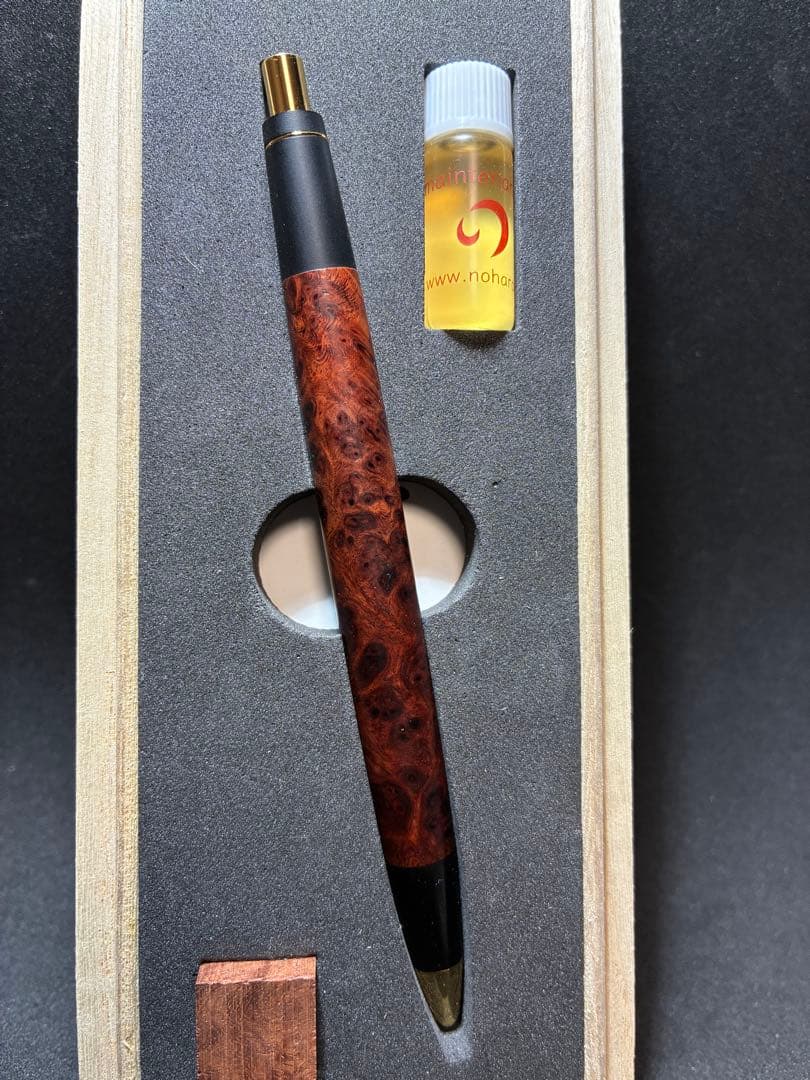 シ*ん様 特上花梨瘤　ゴールドシャーペン0.5mm 野原工芸