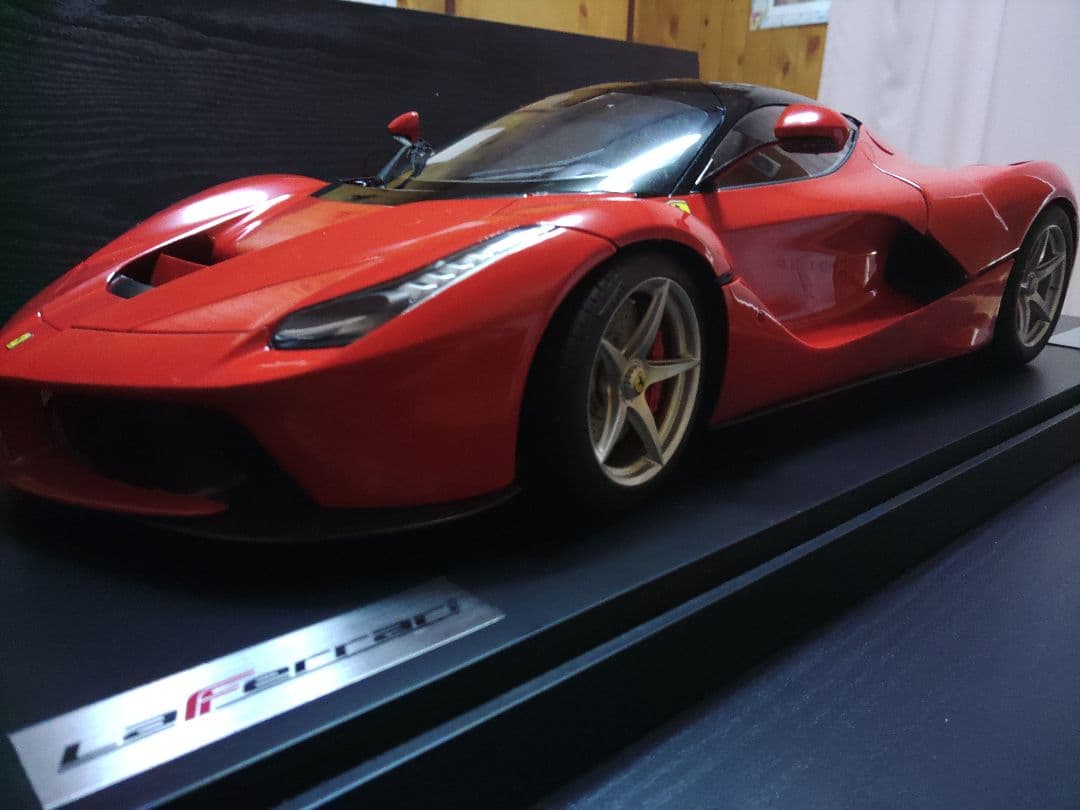 アシェット　ラ　フェラーリ模型