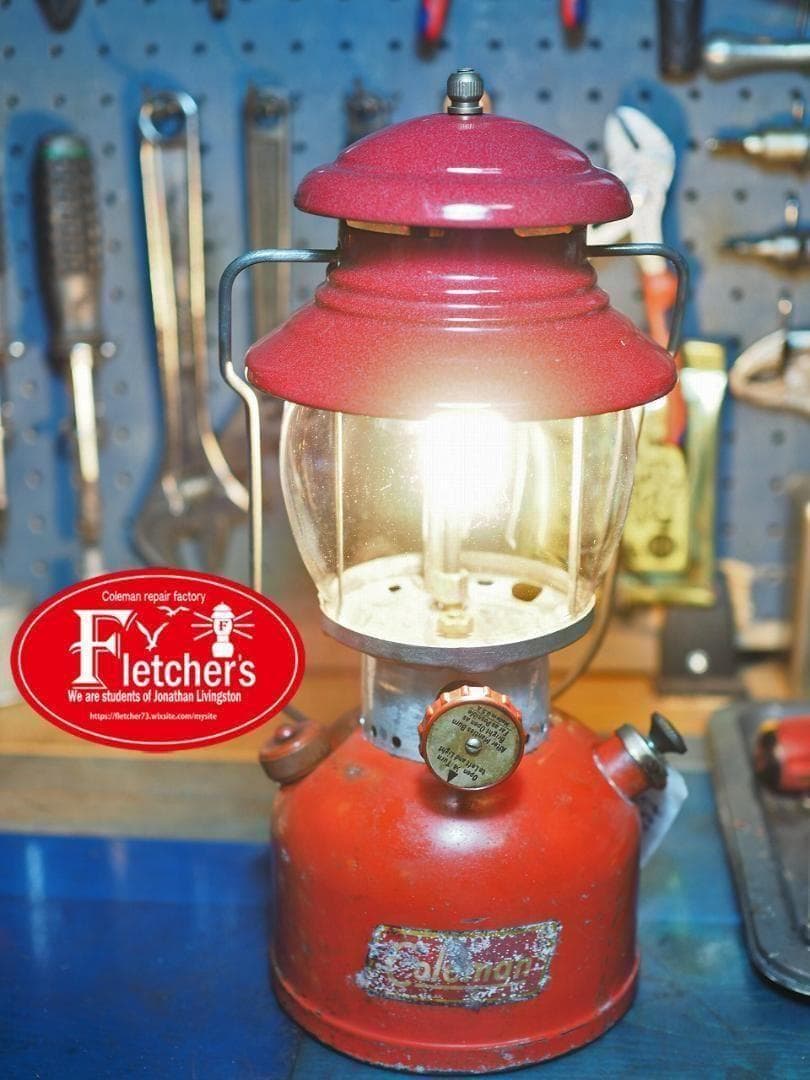 燃焼絶好調1955年6 コールマン 200A ランタン（イエローボーダー）t52