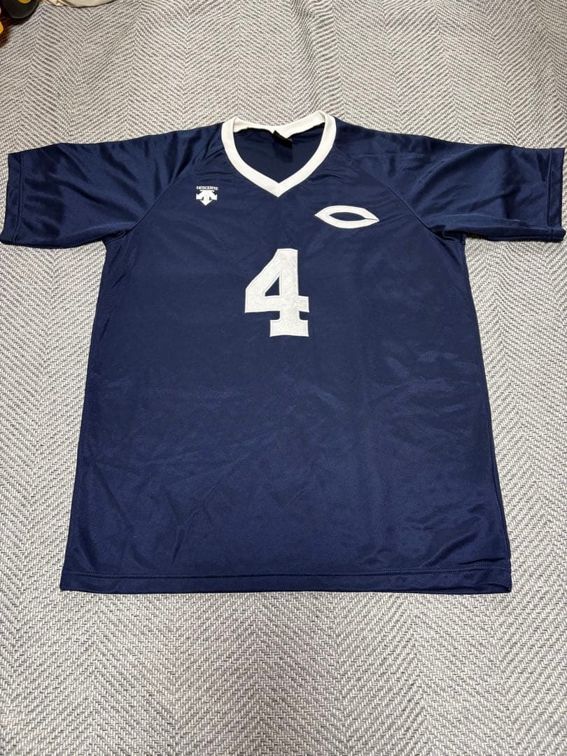 中央大学　バレーボール　ユニフォーム