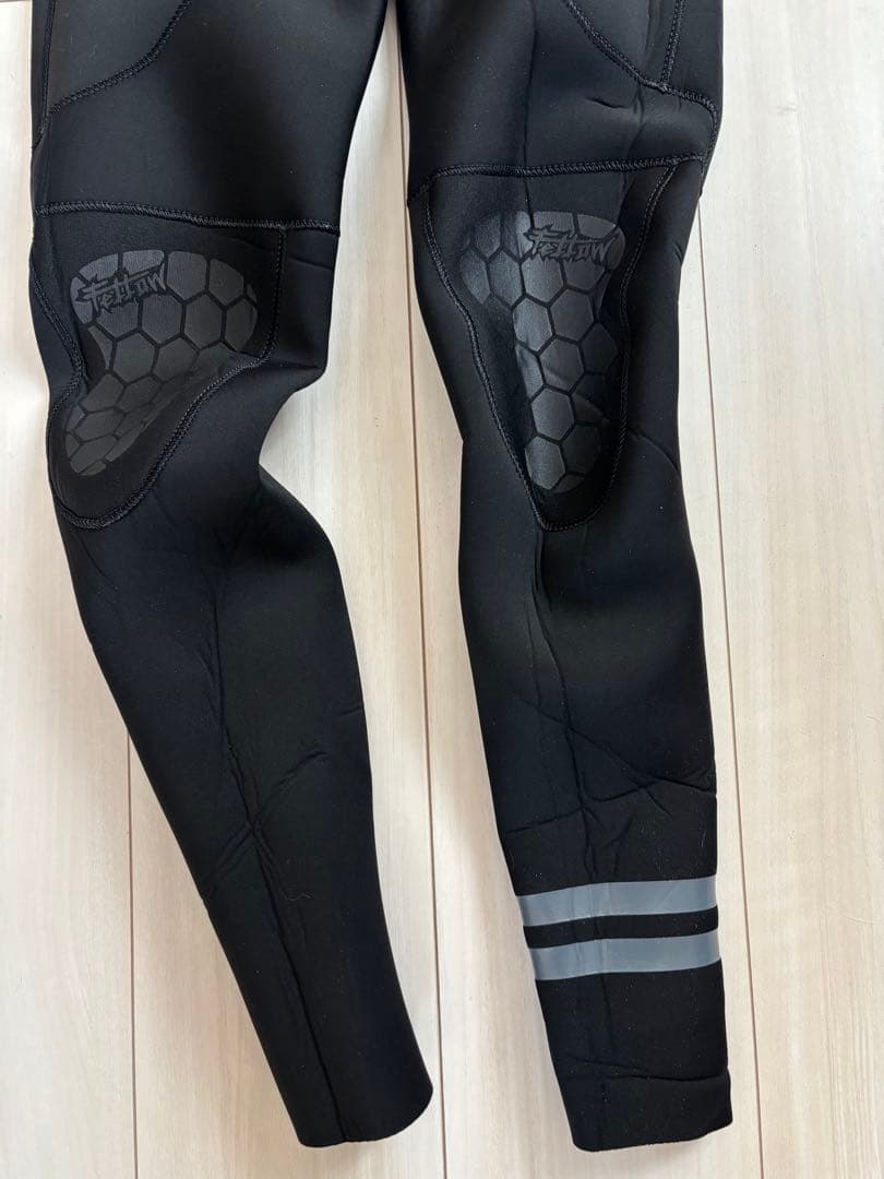 FELLOW ウエットスーツ　フルスーツ　３mm