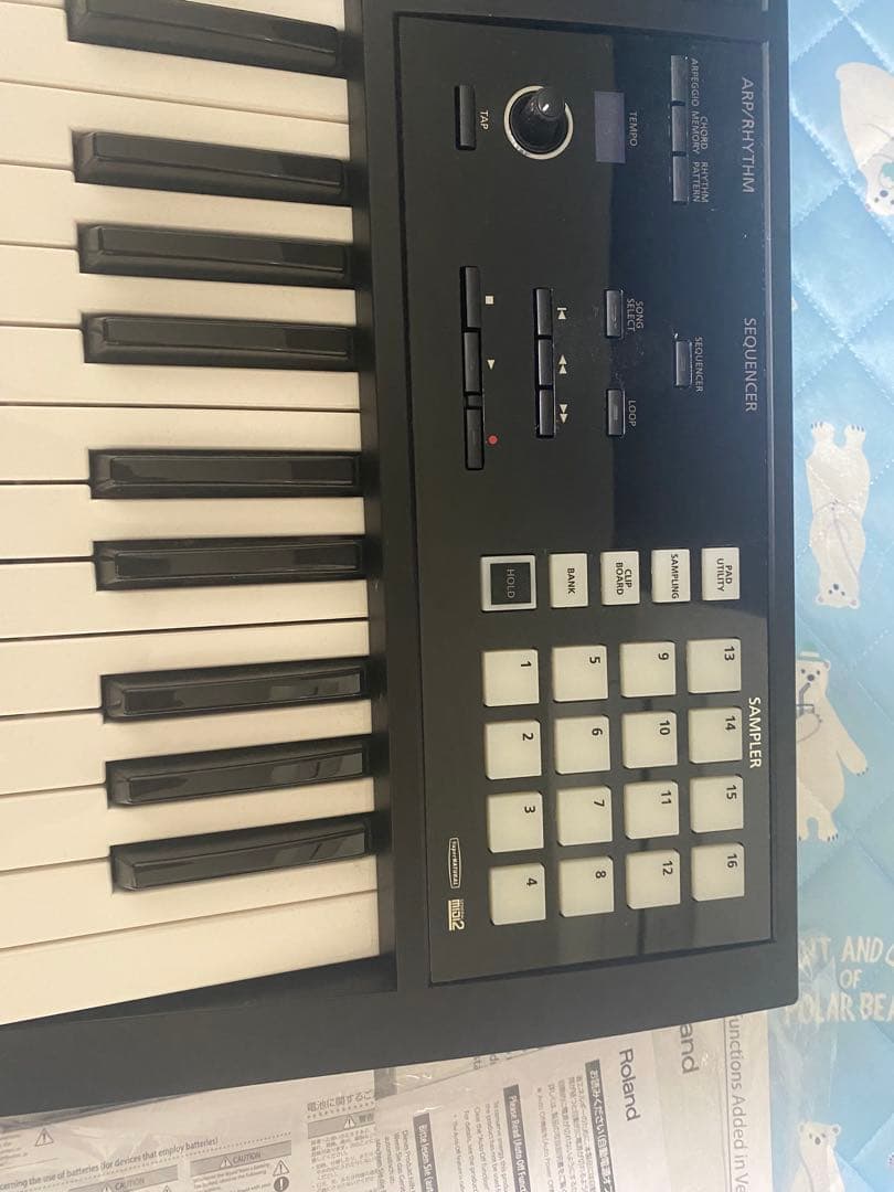 Roland FA-06 シンセサイザー　61鍵