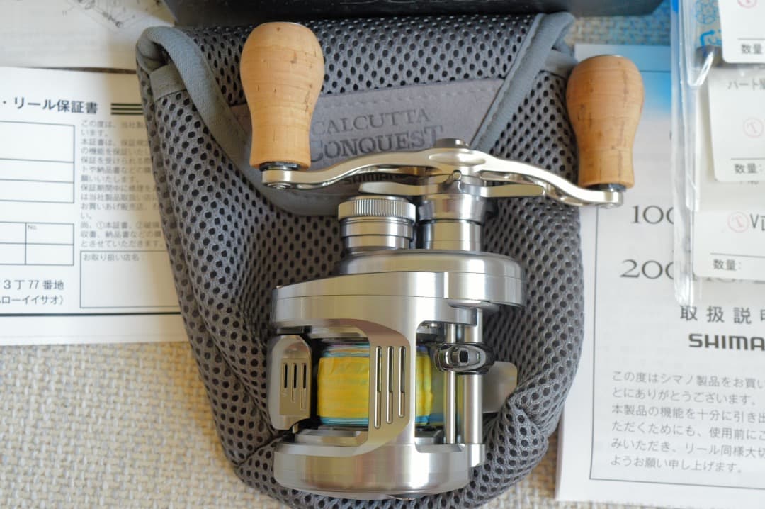 美品 シマノ CALCUTTA CONQUEST DC 101