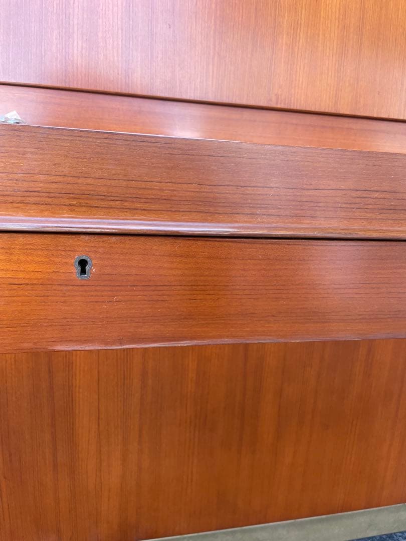 2/7日までの出品　YAMAHA U7【中古】