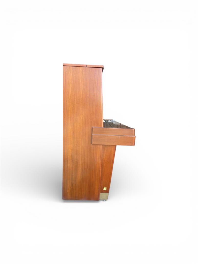 2/7日までの出品　YAMAHA U7【中古】