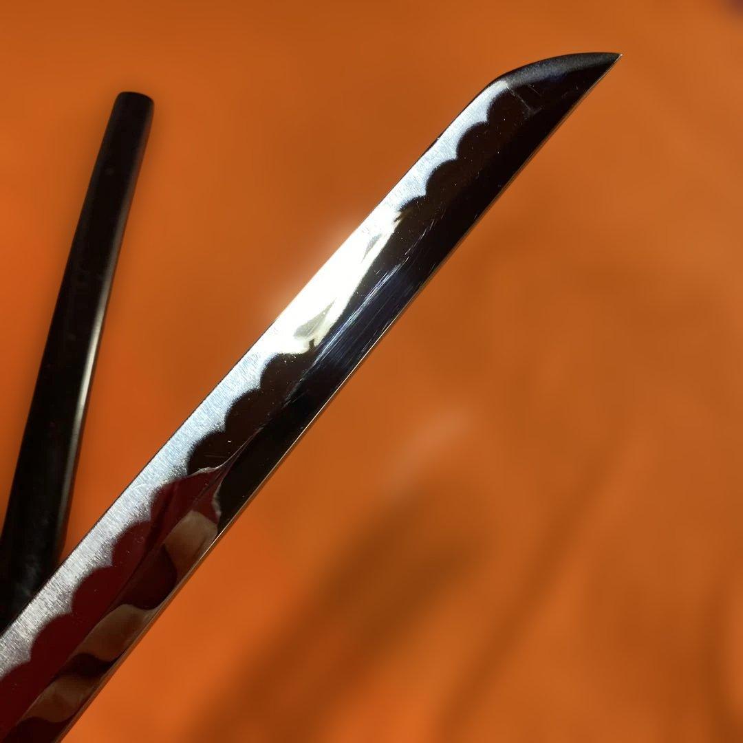 上級模造刀 黒柄 獅子彫丸鍔 濃赤茶呂鞘