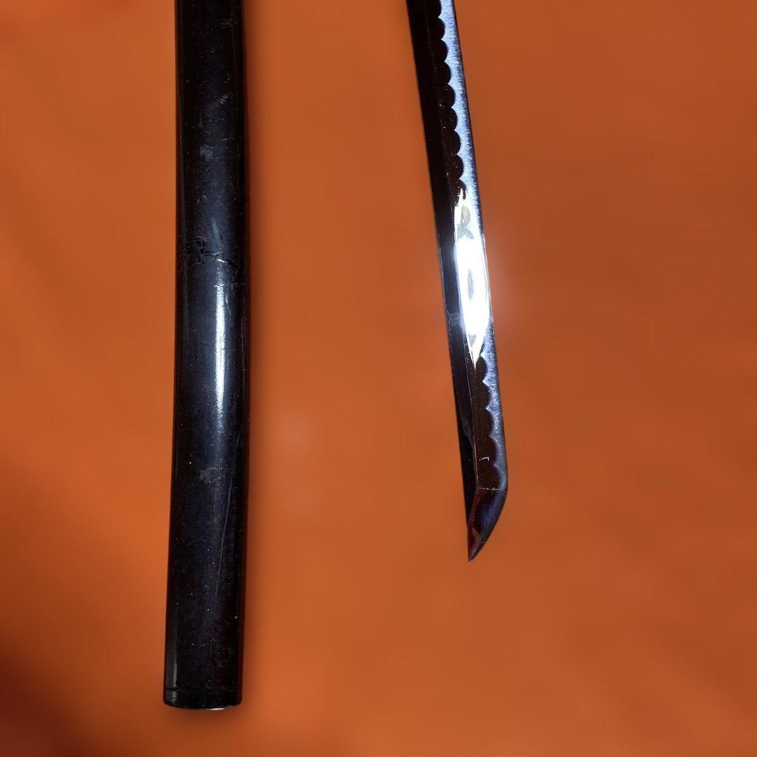 上級模造刀 黒柄 獅子彫丸鍔 濃赤茶呂鞘