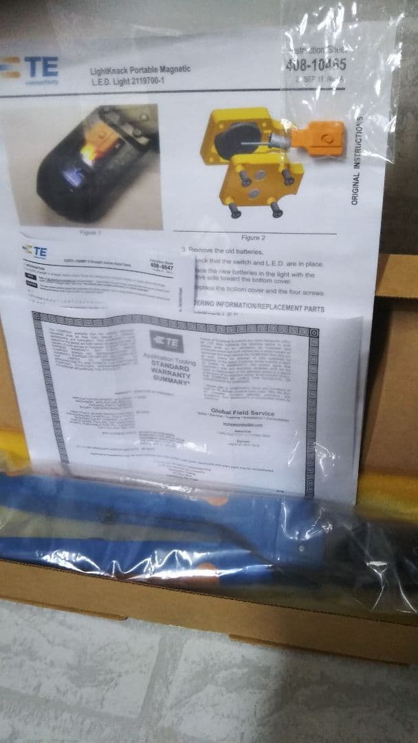 手動圧着工具 テーイーコネクティビティ（TE Connectivity）