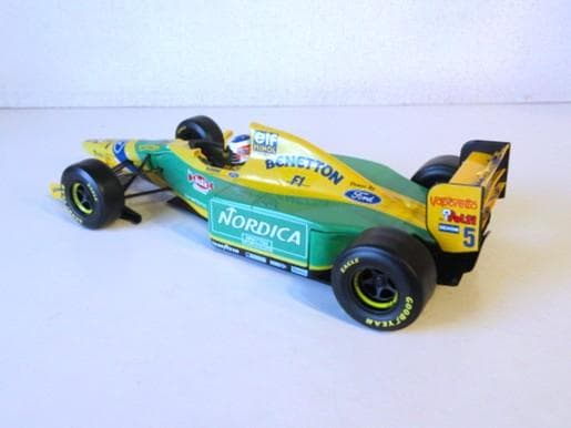 特価 タミヤ コレクターズクラブ 1/20 ベネトン B193B Mシューマッハ