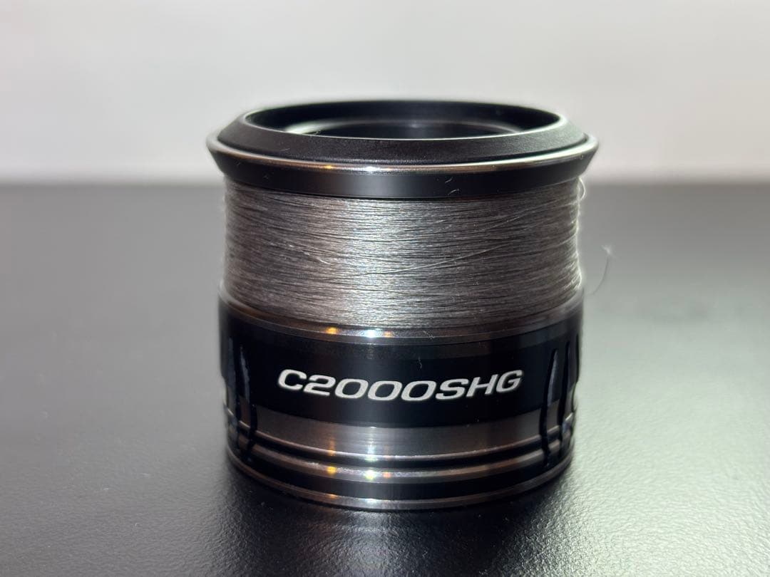 【匿名配送】22ミラベル C2000SHG & 純正替えスプール【シマノ】