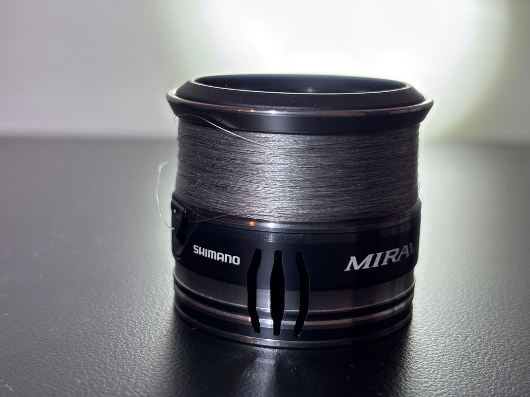 【匿名配送】22ミラベル C2000SHG & 純正替えスプール【シマノ】