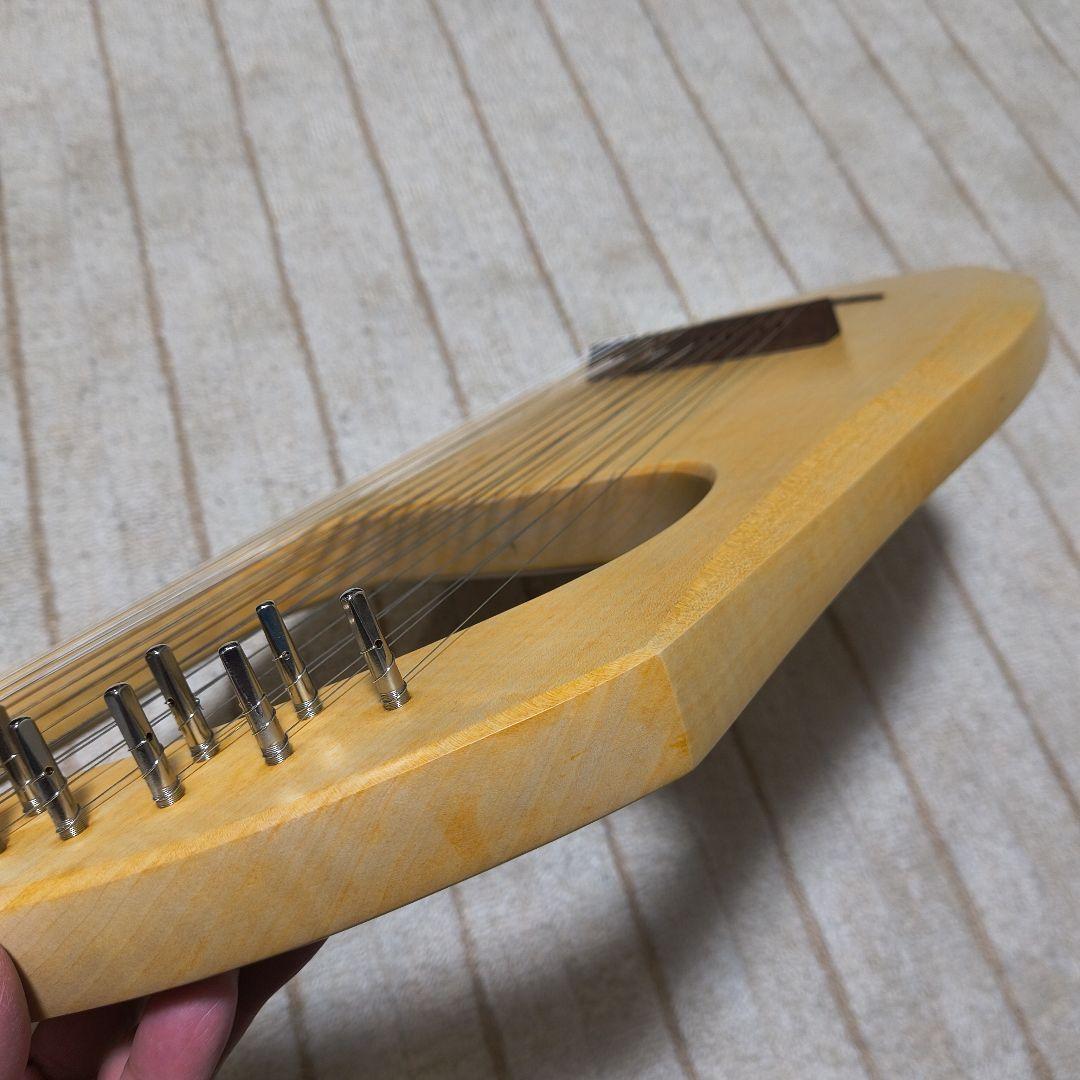 ライアー 23弦　AURIS社製（教則本付）