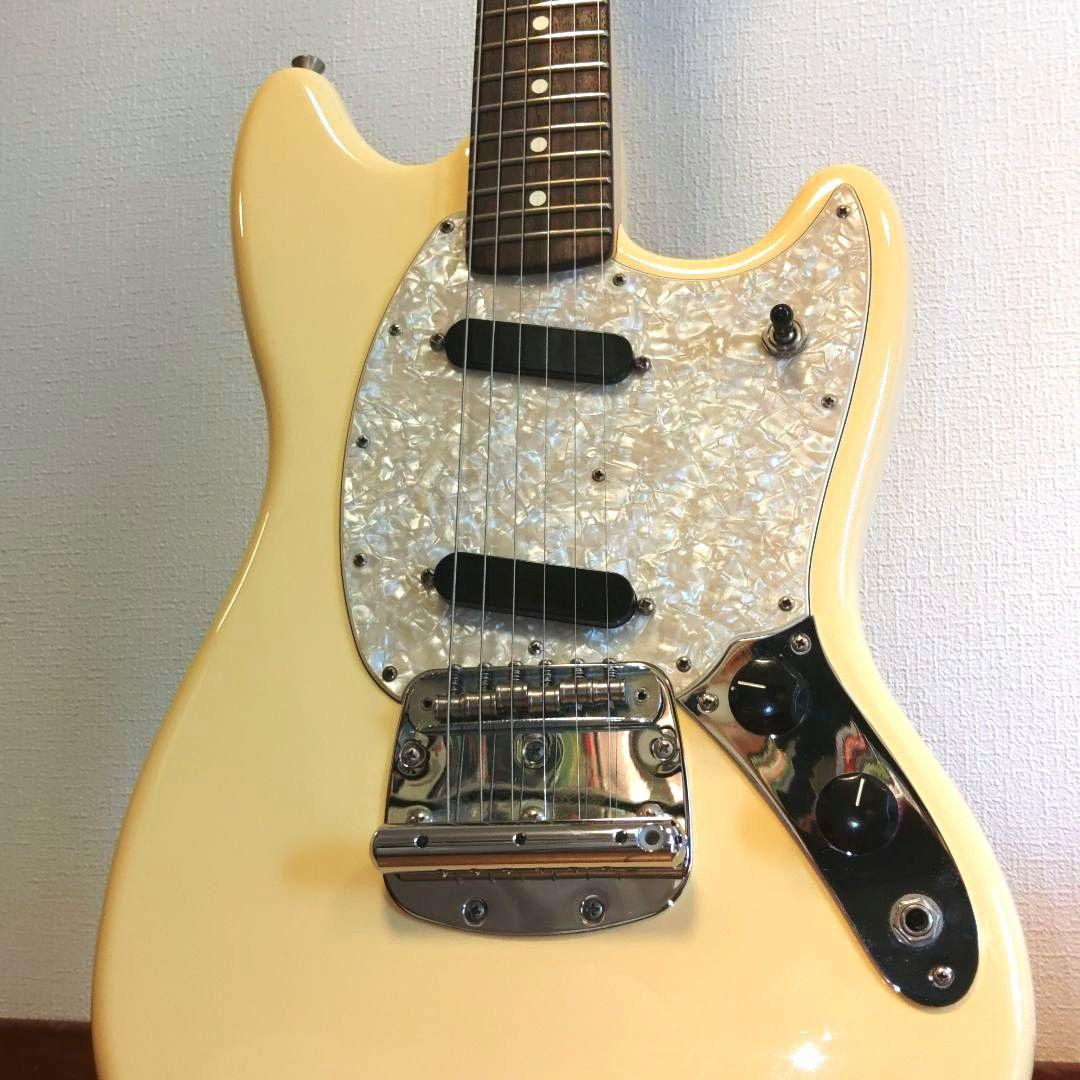 ギター Fender USA American Performer Mustang