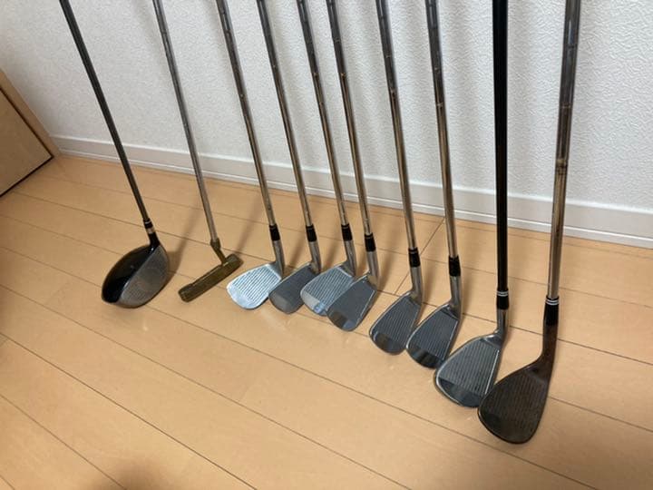 大幅値下げ！！ゴルフクラブセット　　中古　キャディバッグ　ゴルフクラブ　セット