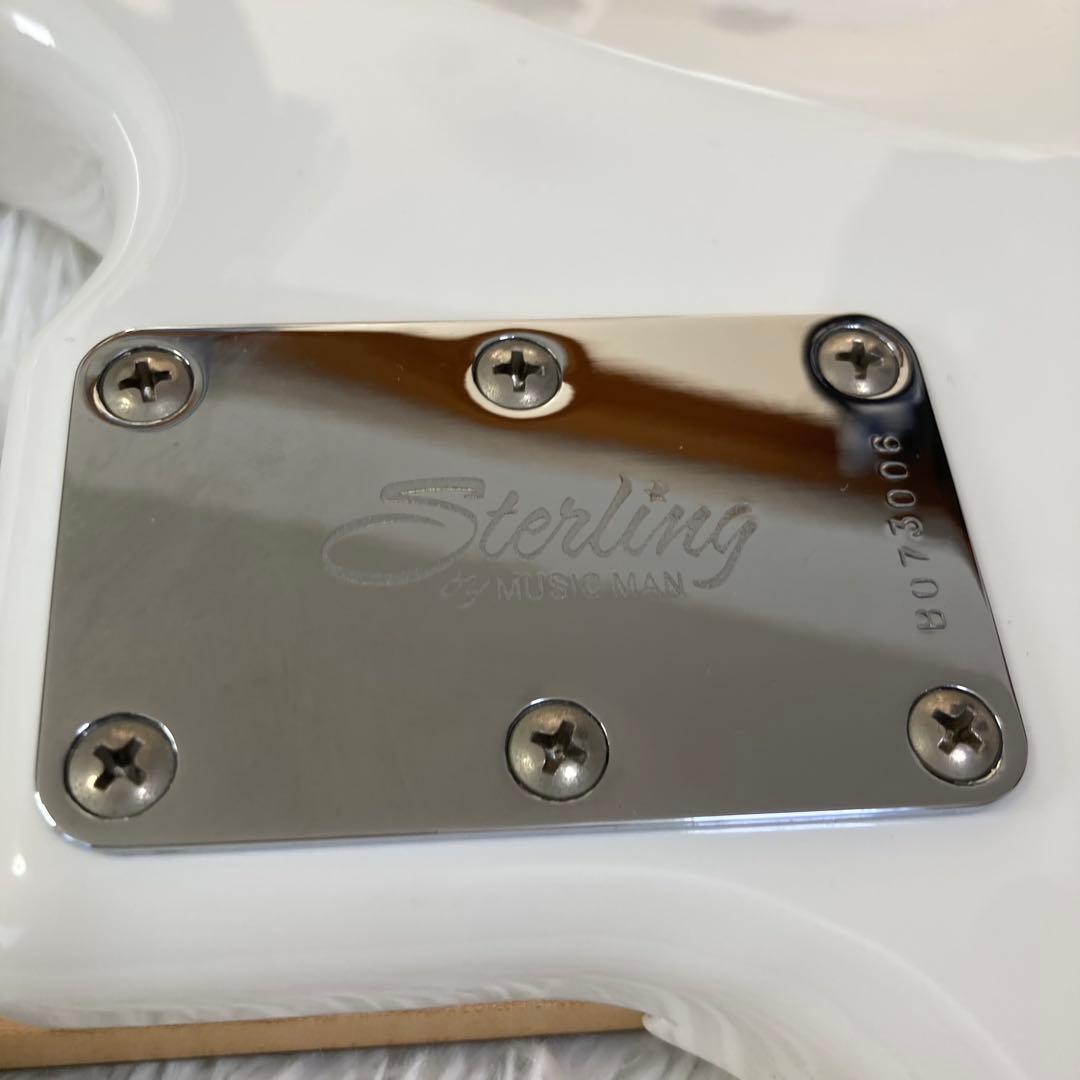 musicman sterling sub ベース