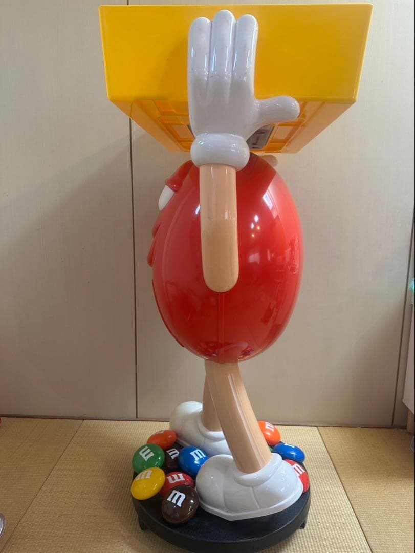 m&m's ディスプレイ 非売品　レッド