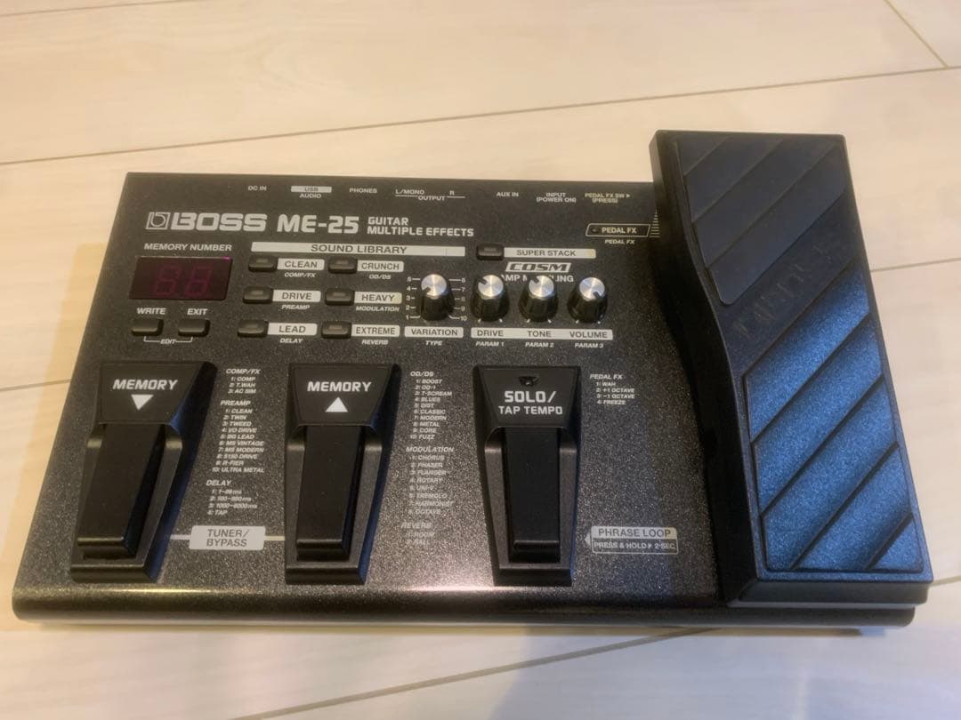 BOSS ME25 マルチエフェクター