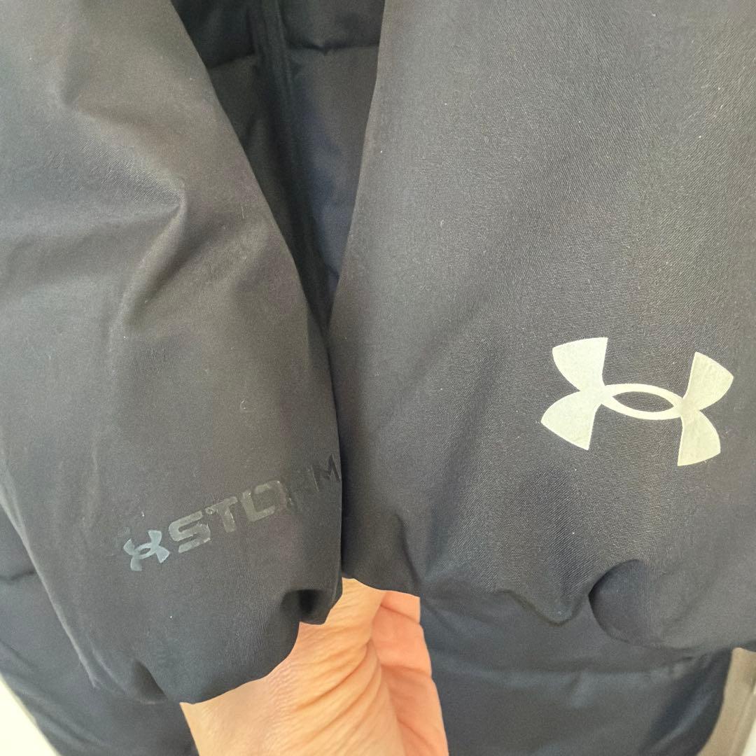 【美品】Under Armour ブラックベンチコート