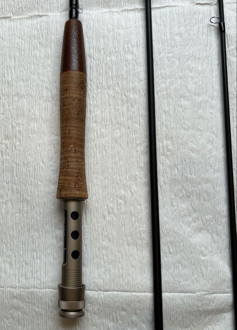 ECHO フライロッド　CARBON 480-4