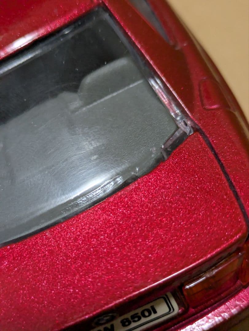  850i　1/24　ミニカー