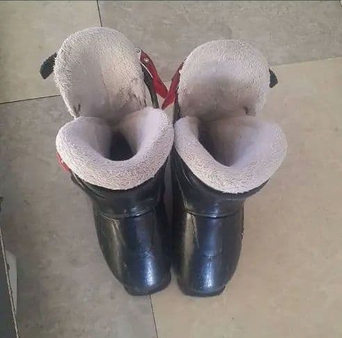 初めてのスキーに！板９０cm　幼稚園児スキーセット　本格的