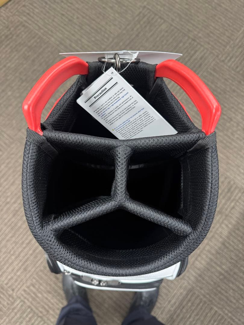 スリクソン　軽量スタンダードモデル　キャディバッグ