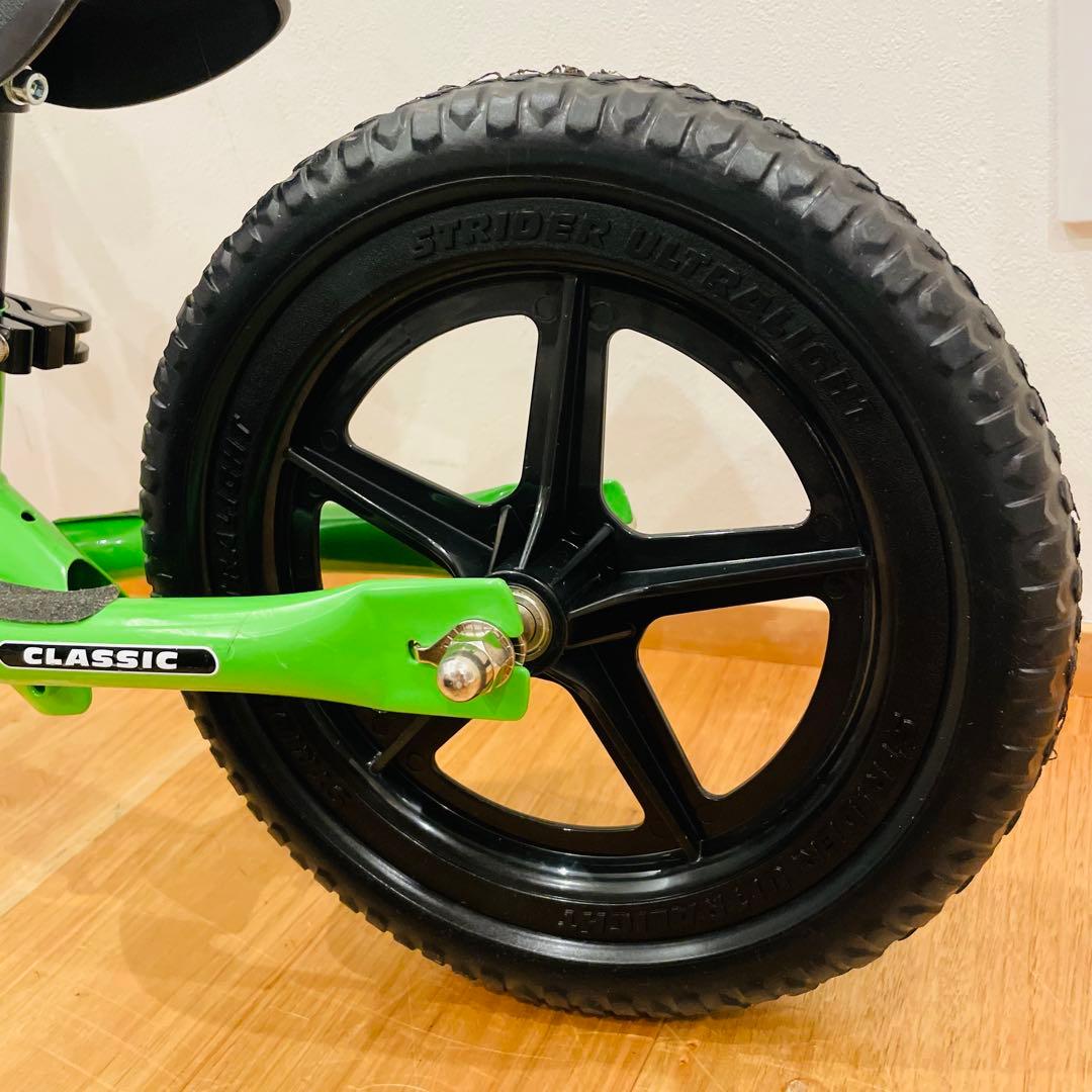 ストライダー バランスバイク 緑 キックバイク 自転車 子供