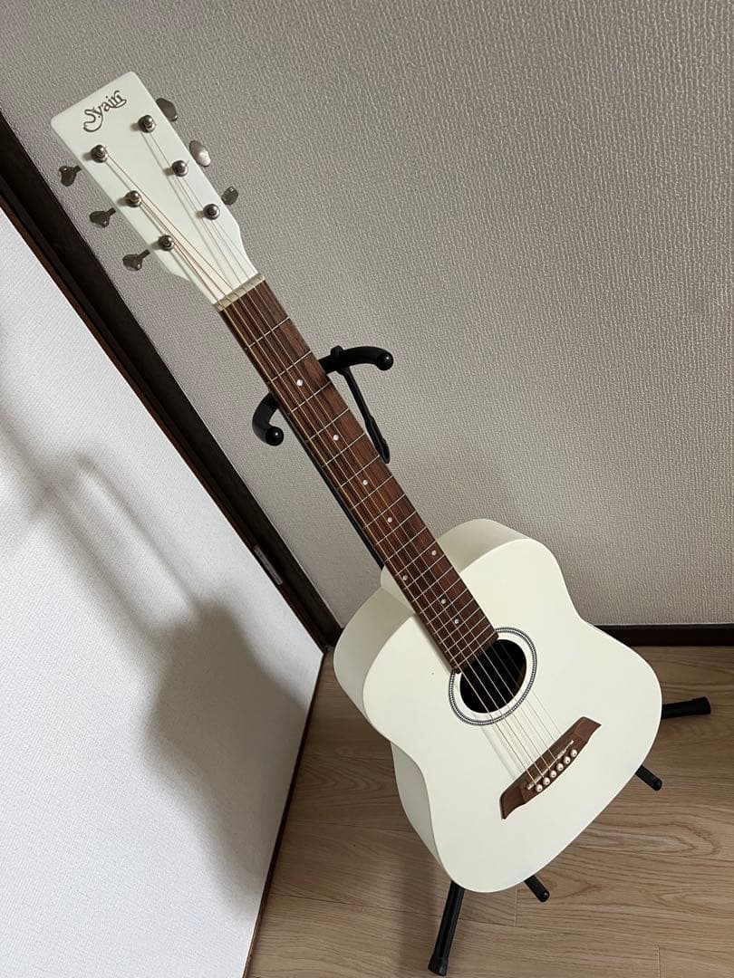 しなもん… S.yairi YM-02 ホワイト ミニギター