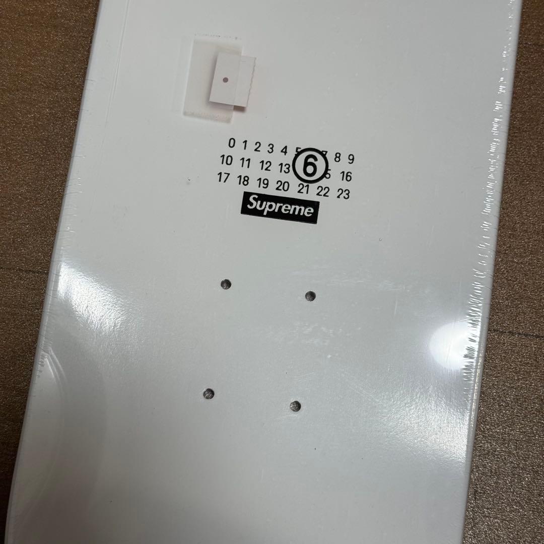 Supreme x maison margielaスケートボードMM6