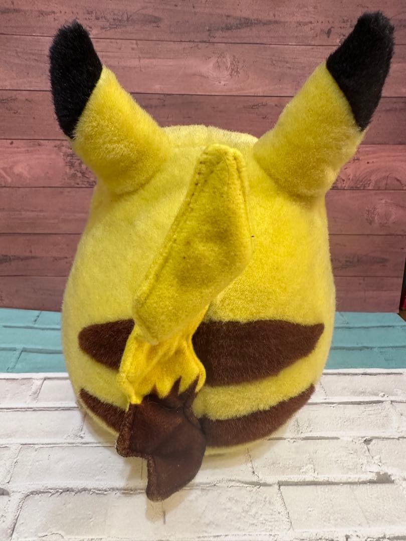 ピカチュウ　初期　レトロぬいぐるみ　tomy