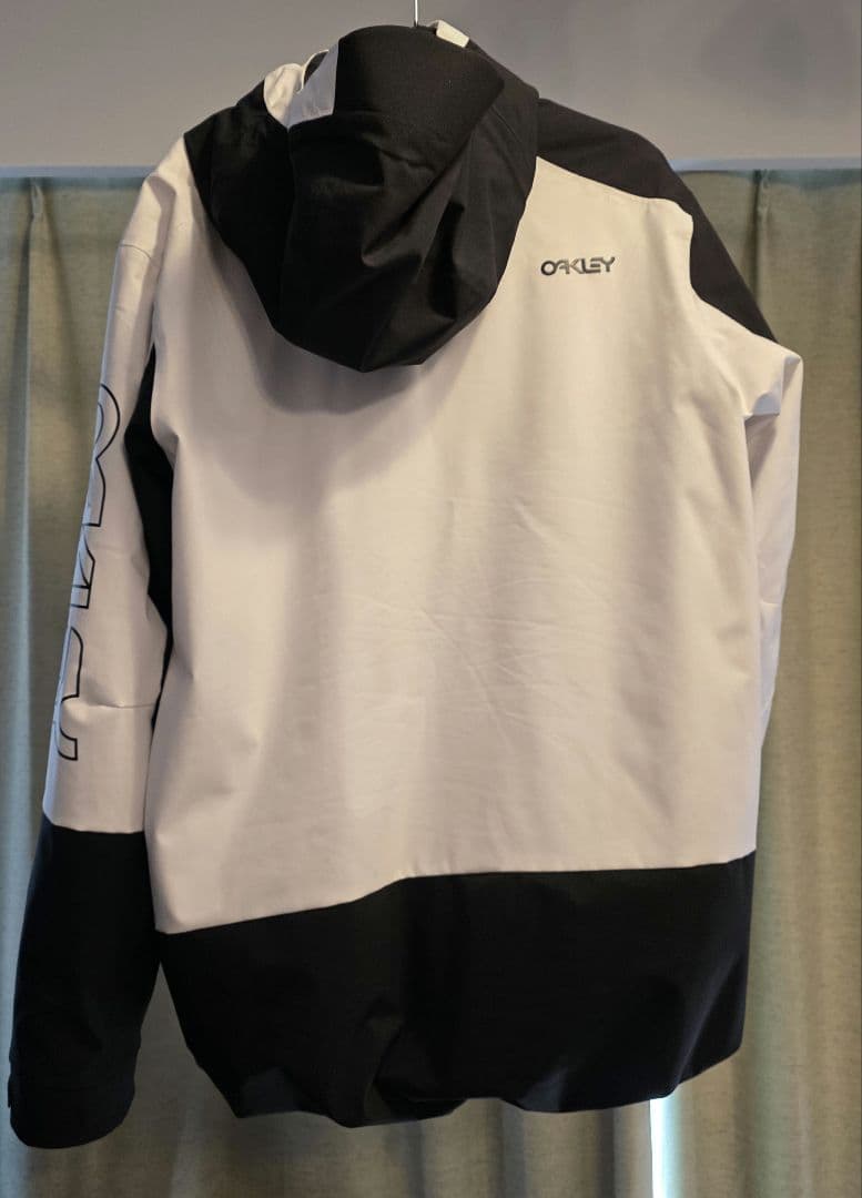 OAKLEY スキースノーボードジャケット ホワイト/ブラック XL