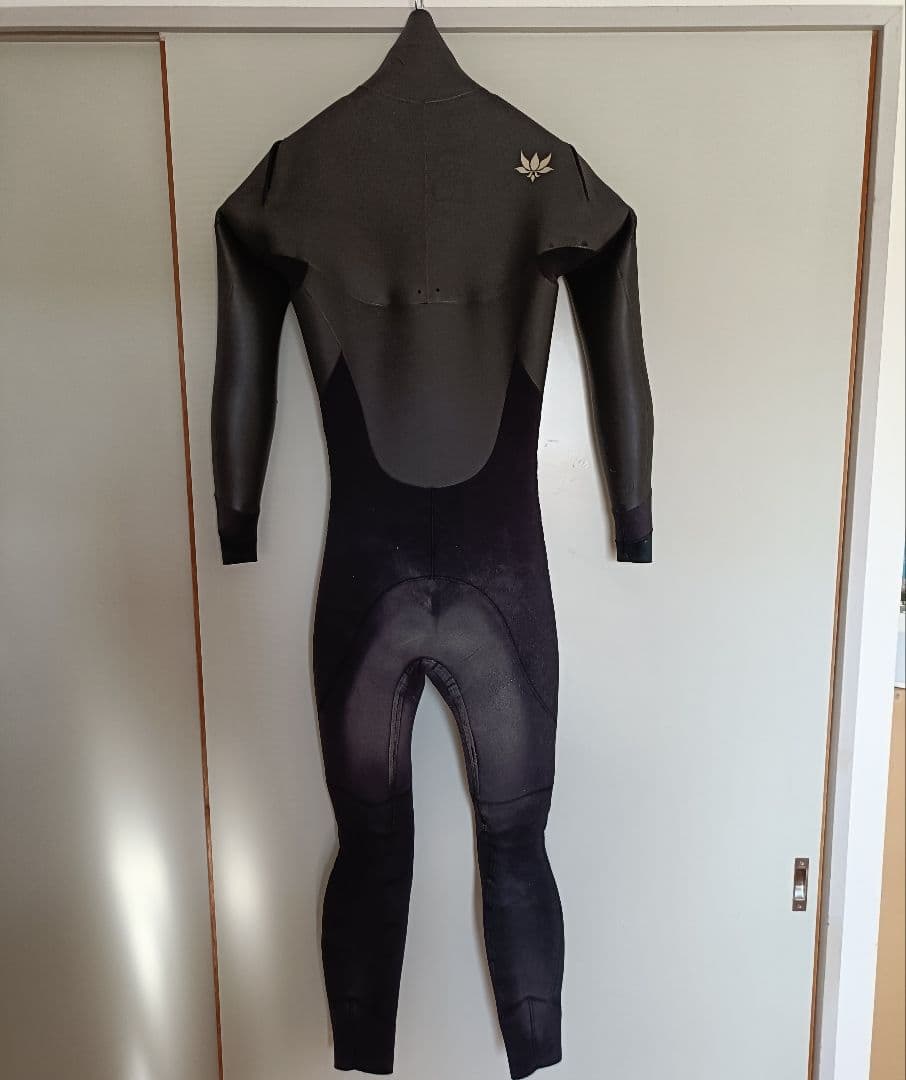 【値下げ】✨️AXXE CLASSIC✨️セミドライ 4/3mm 即購入OK