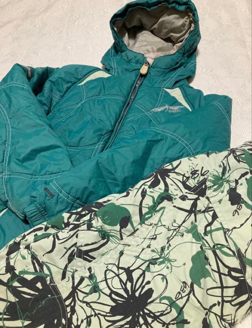 686 スキー　スノーボードウェア 上下セット Sサイズ