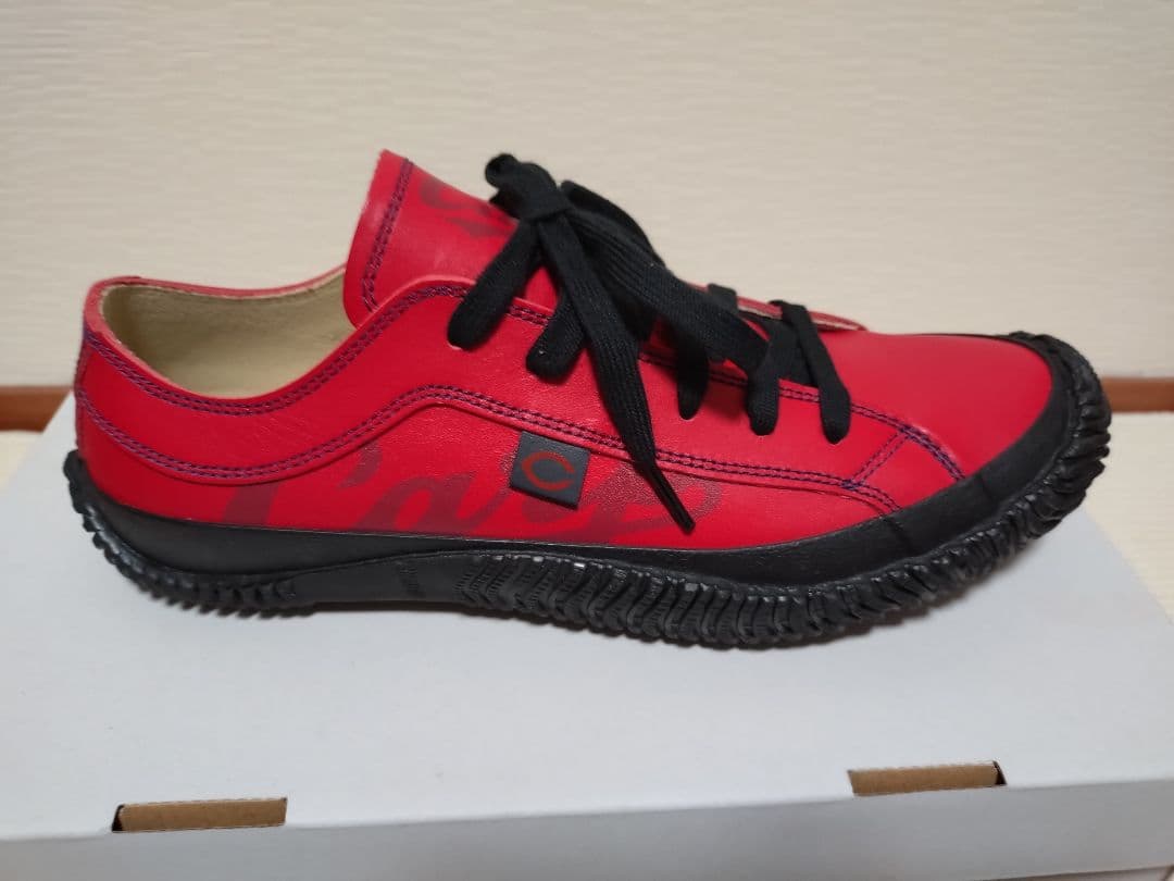 広島東洋カープ✕スピングル コラボシューズ Mサイズ 25.5cm（スニーカー）