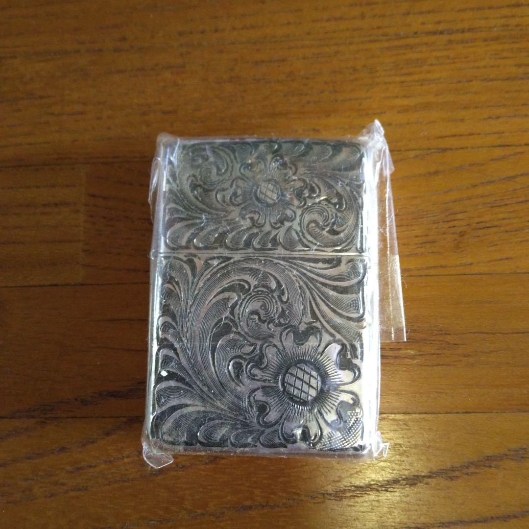 2007年製のシルバーキングの5面手彫りのZippoライターですo(^o^)o