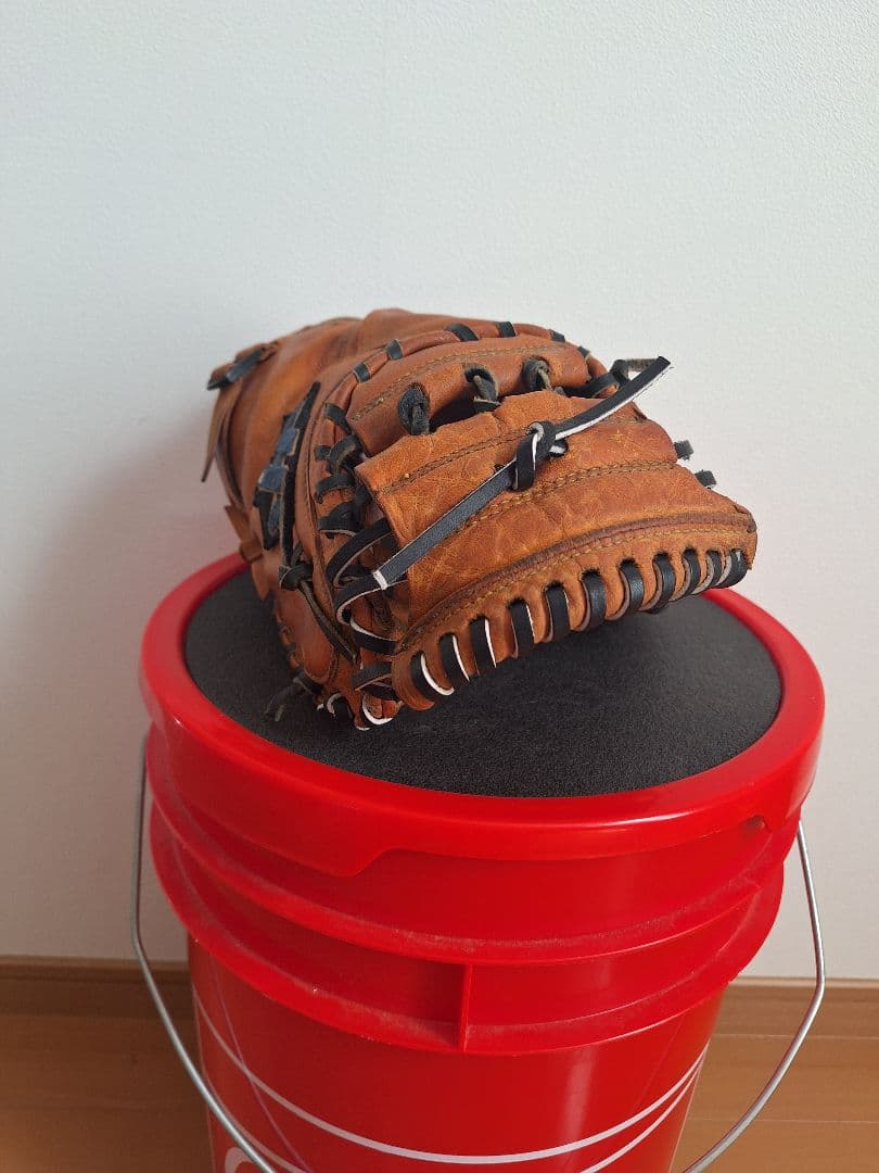 ハタケヤマ 軟式キャッチャーミット　中古