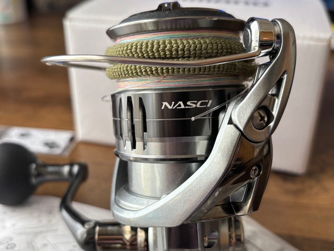 【美品】SHIMANO NASCI C5000XG スピニングリール