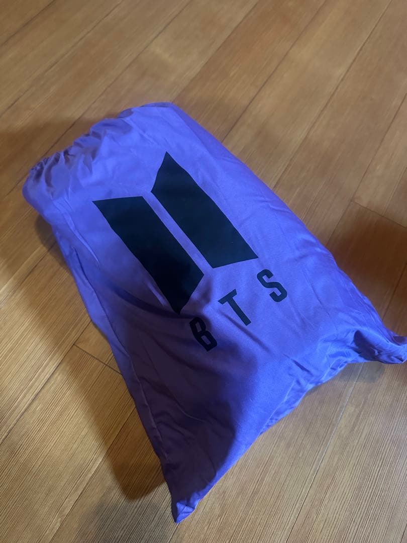BTS キルティングブランケット 収納袋付き